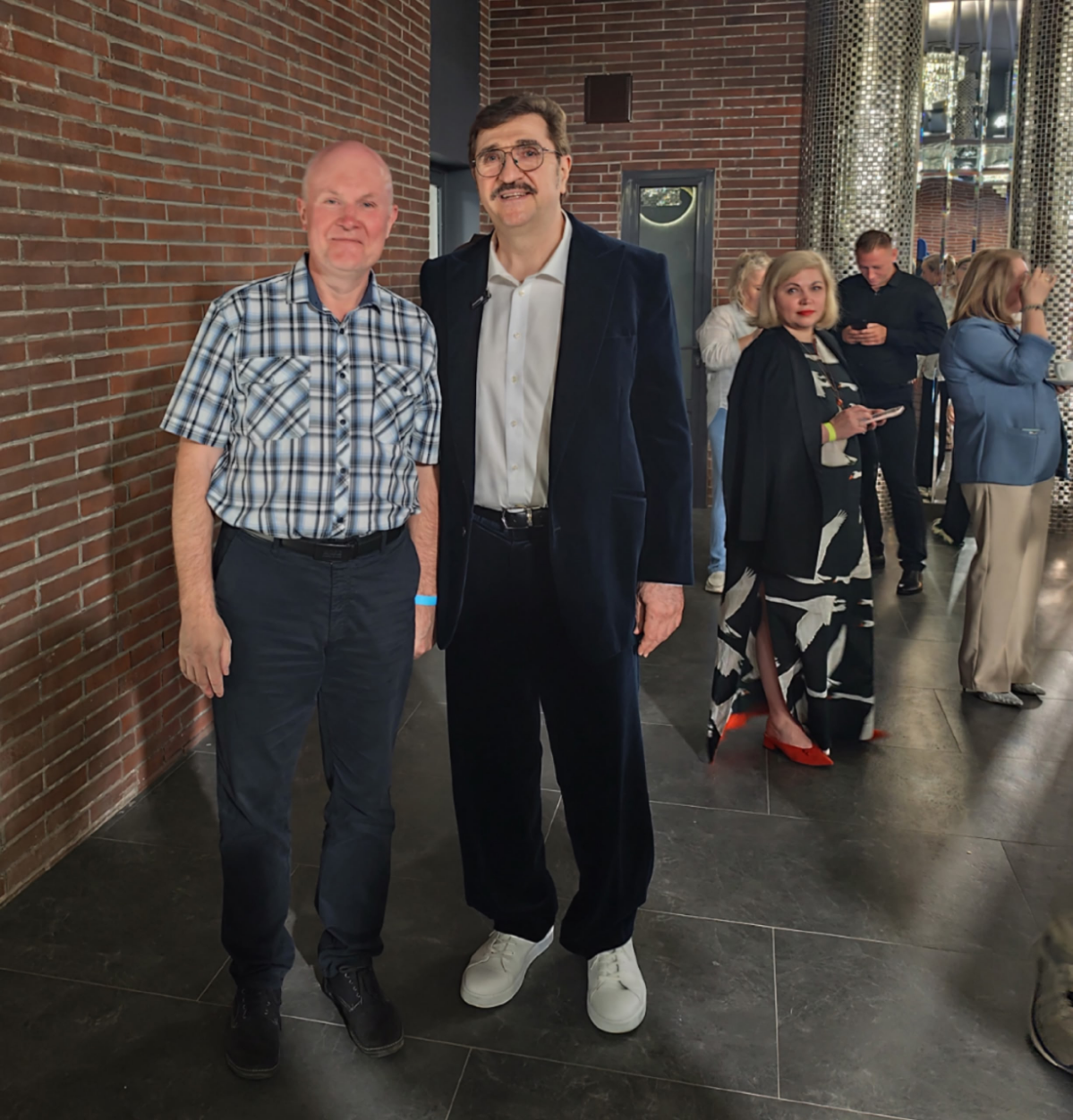 Коворкинг: 3 шага на "ВЗЛЕТ | Сетка — социальная сеть от hh.ru