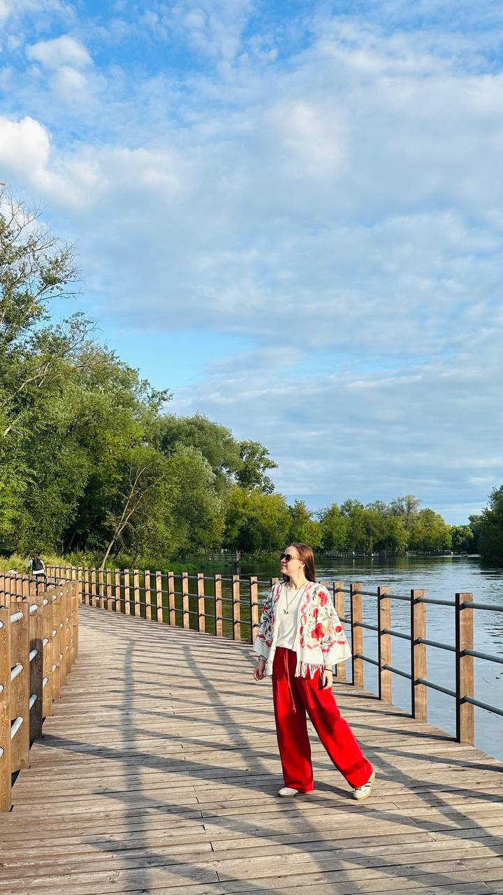 Какой-то совершенно новый опыт впереди меня ждет, похоже.
Пригласили на собеседование на руководящую должность, в классную IT компанию | Сетка — социальная сеть от hh.ru