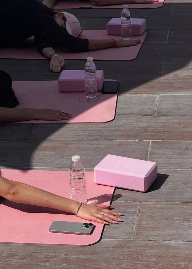 🧘🏼‍♀️Тренировки на крыше Дизайн Завода
16 августа в 11:00
17 августа в 11:00
🔥16 августа пройдет парная йога + нетворкинг
🔥17 августа пройдет бокс для Миллениалов
▫️Вход свободный, необходима регистра... | Сетка — социальная сеть от hh.ru