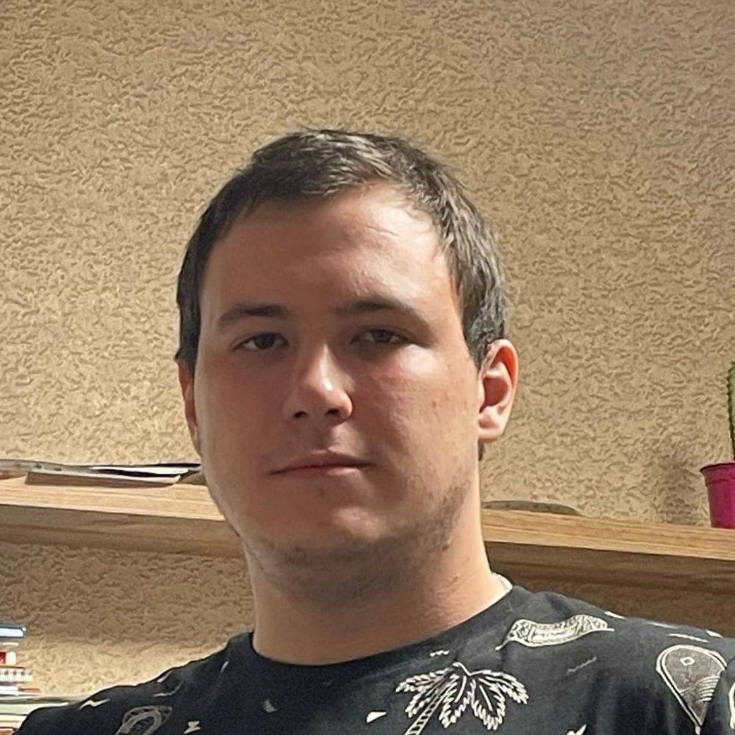 Евгений Павлов