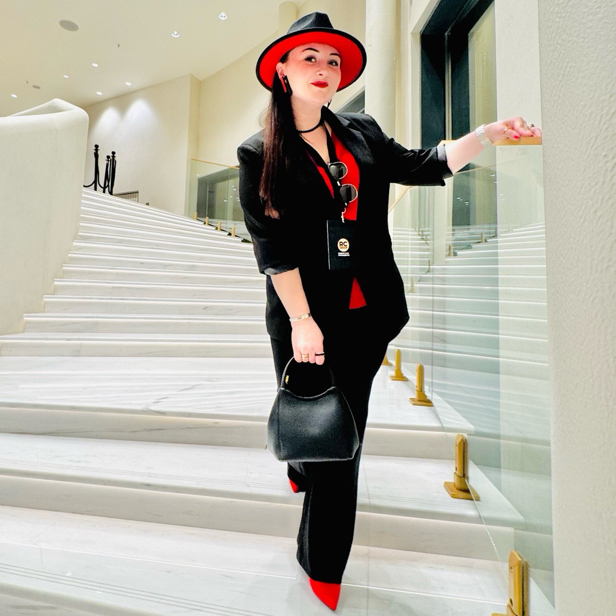 Tati Oganez | Сетка — социальная сеть от hh.ru