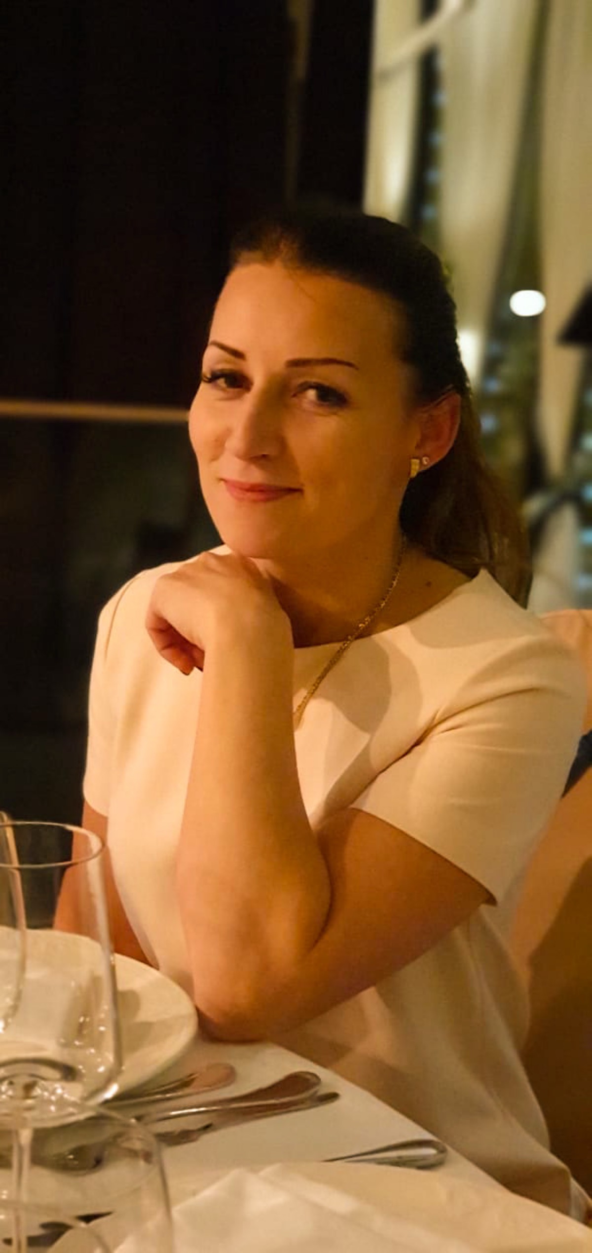 Елена Зверева