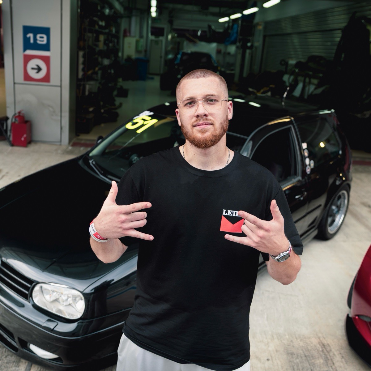 Артём Бондаренко | Сетка — социальная сеть от hh.ru