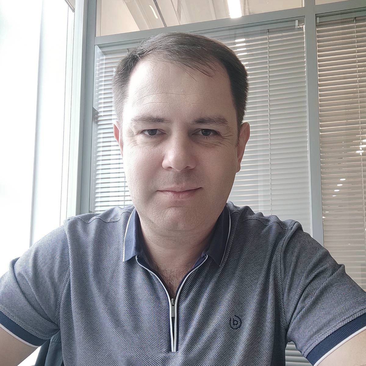 Арсен Музаев | Сетка — социальная сеть от hh.ru