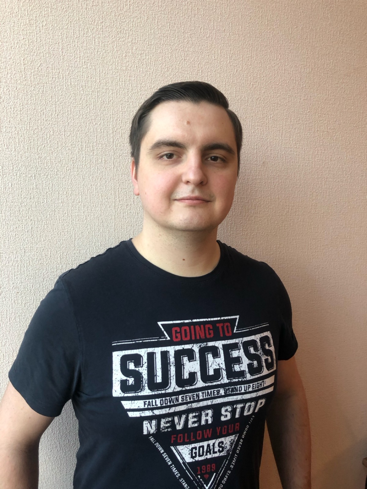 Антон Микульчик