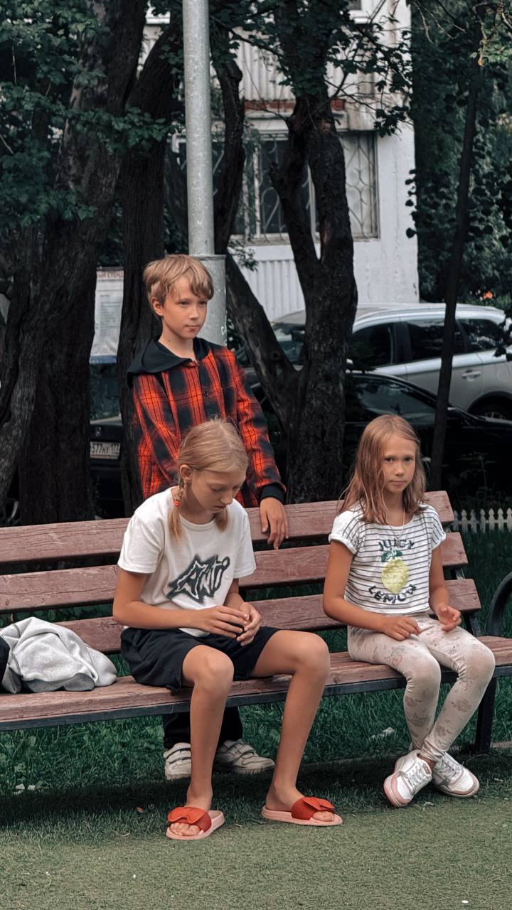 Встречали людей, которые, не работая онлайн или предприняв неудачную попытку выйти сюда, сразу ставят окончательный вердикт?
«Здесь только развод, неадекватные клиенты, заоблачная конкуренция и коллег... | Сетка — социальная сеть от hh.ru