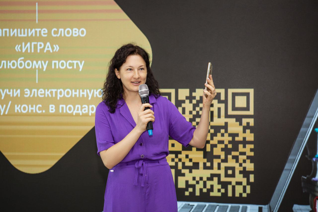 Представьте какая машина у вас в руках
Андроид или не андроид
Окно в мир
Социальный капитал
..... | Сетка — социальная сеть от hh.ru
