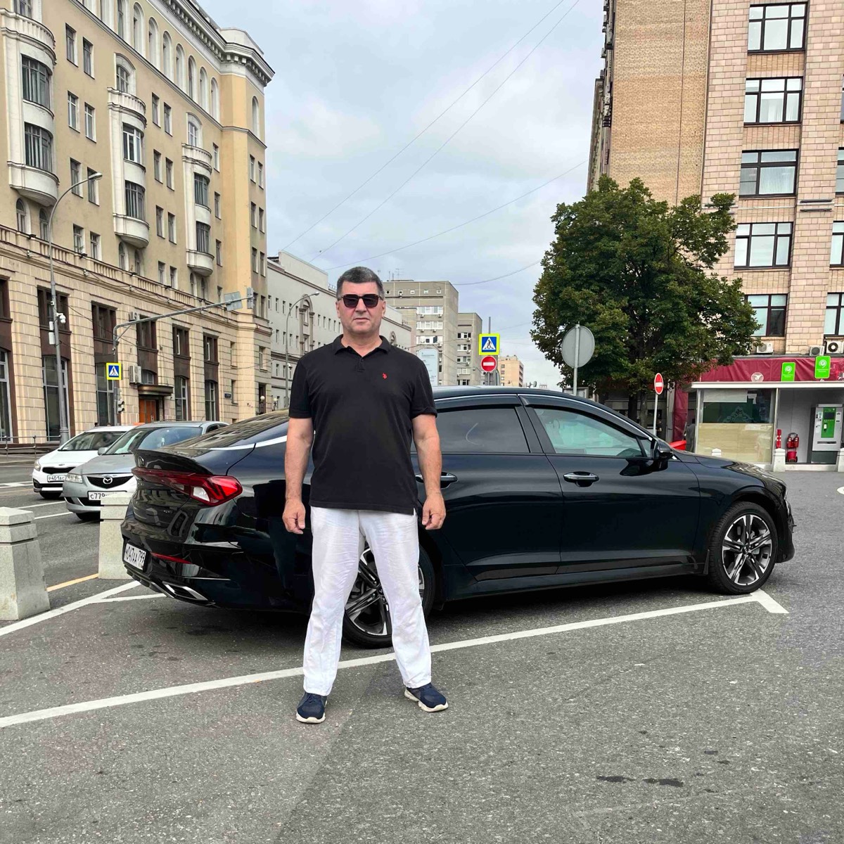 Network member avatar