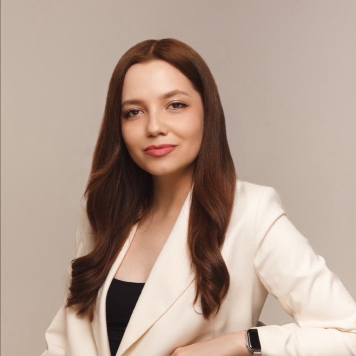 Яна Останина | Сетка — социальная сеть от hh.ru