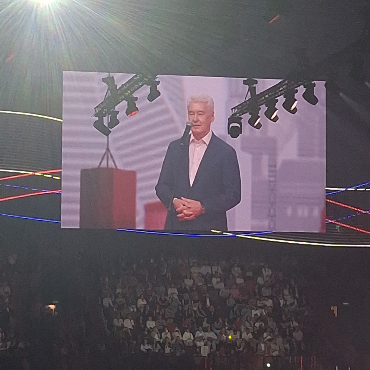 День строителя 2025 | Сетка — социальная сеть от hh.ru