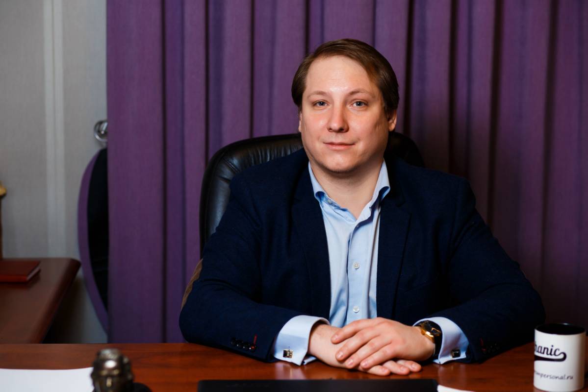 Антон Глазунов