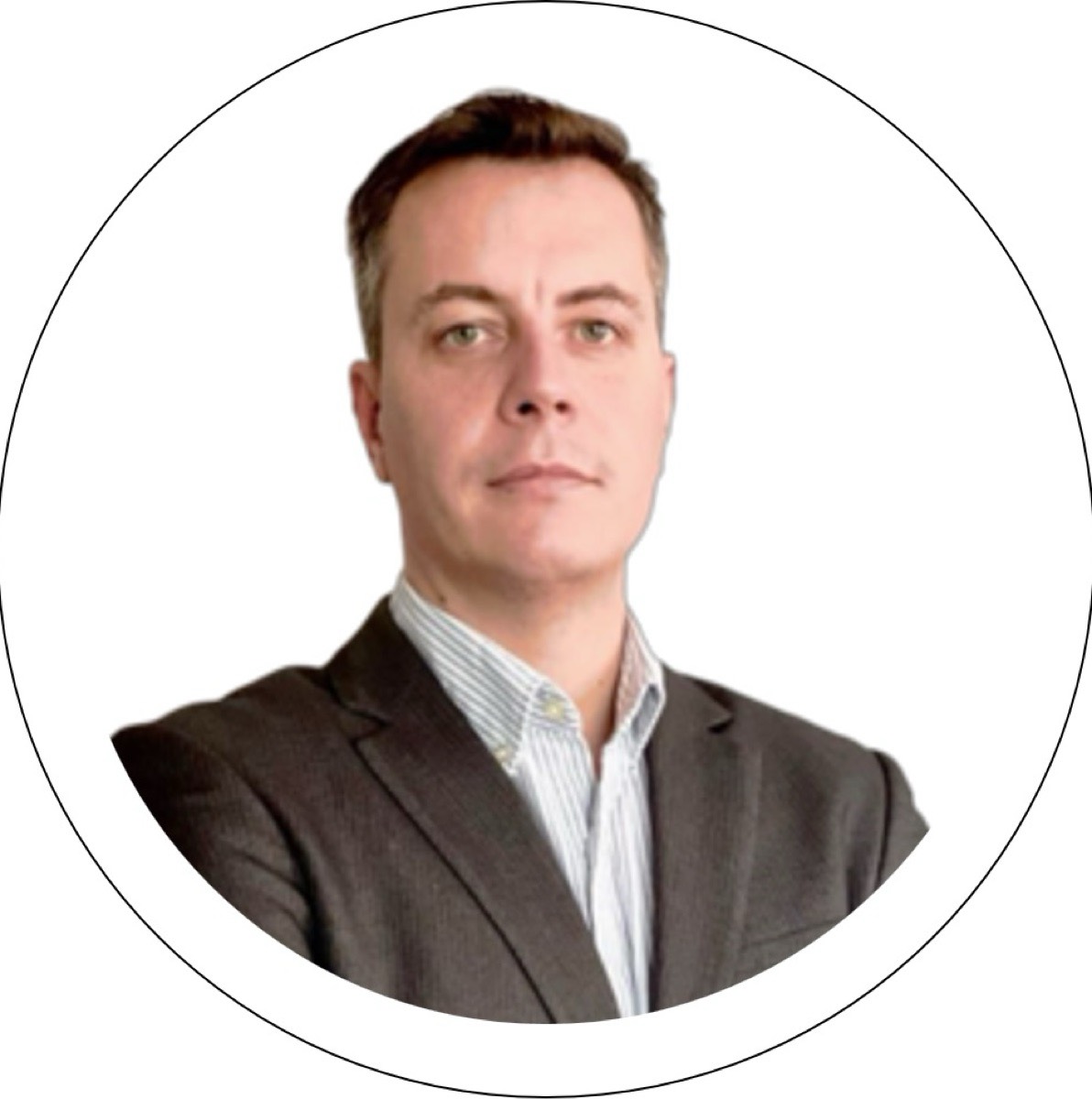 Максим Конов