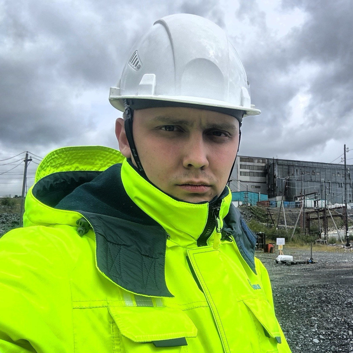 Артем Мухин