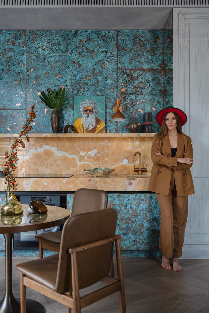 Вначале это были роскошные, но в остальном довольно банальные современные апартаменты — вроде и напротив Кремля, но не очень удачной планировки | Сетка — социальная сеть от hh.ru