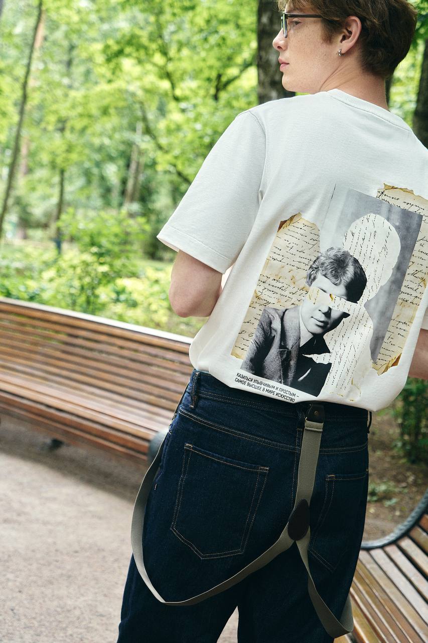 А вот и сама коллекция O’stin х «Яндекс Книги» х Сергей Есенин | Сетка — социальная сеть от hh.ru