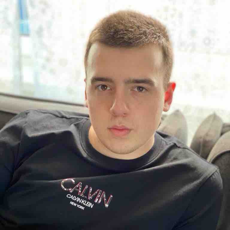 Василий Гущин