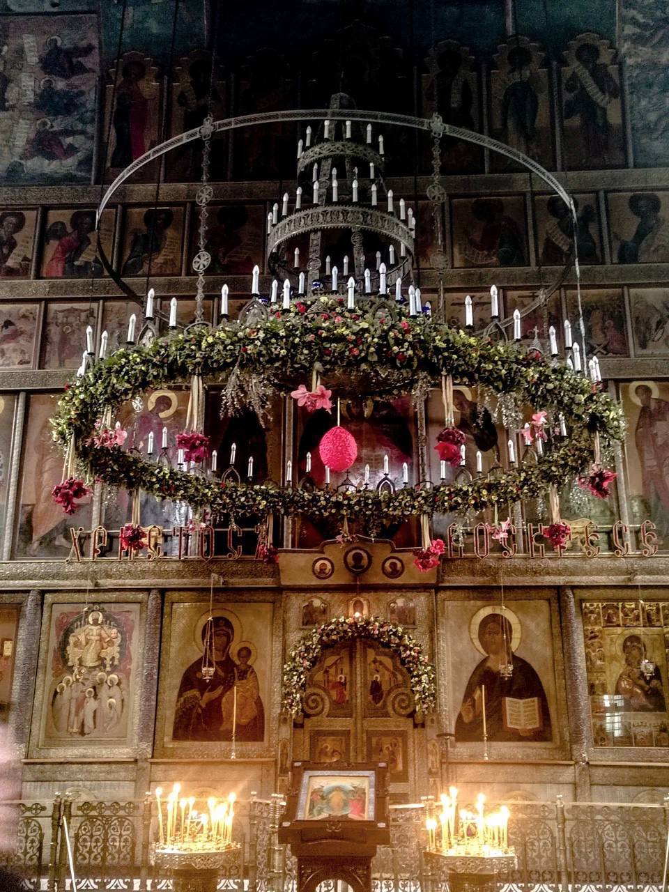 ⛪️ Потрясающий храм в центре Москвы
Пн-Вс 7:00-20:30
Высокие потолки с росписями и фресками, множество икон, великолепная акустика и вместе с тем уют
В Сретенской церкви буквально захватывает дух
▫️Вх... | Сетка — социальная сеть от hh.ru