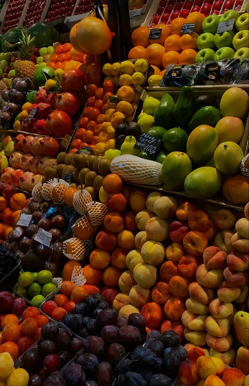 Список рынков столицы⤵️
🥦Даниловский рынок
📍ул. Мытная, 74
🥦Дорогомиловский рынок
📍ул. Можайский Вал, 10
🥦Усачёвский рынок
📍ул. Усачёва, 26
🥦Черемушкинский рынок
📍ул | Сетка — социальная сеть от hh.ru