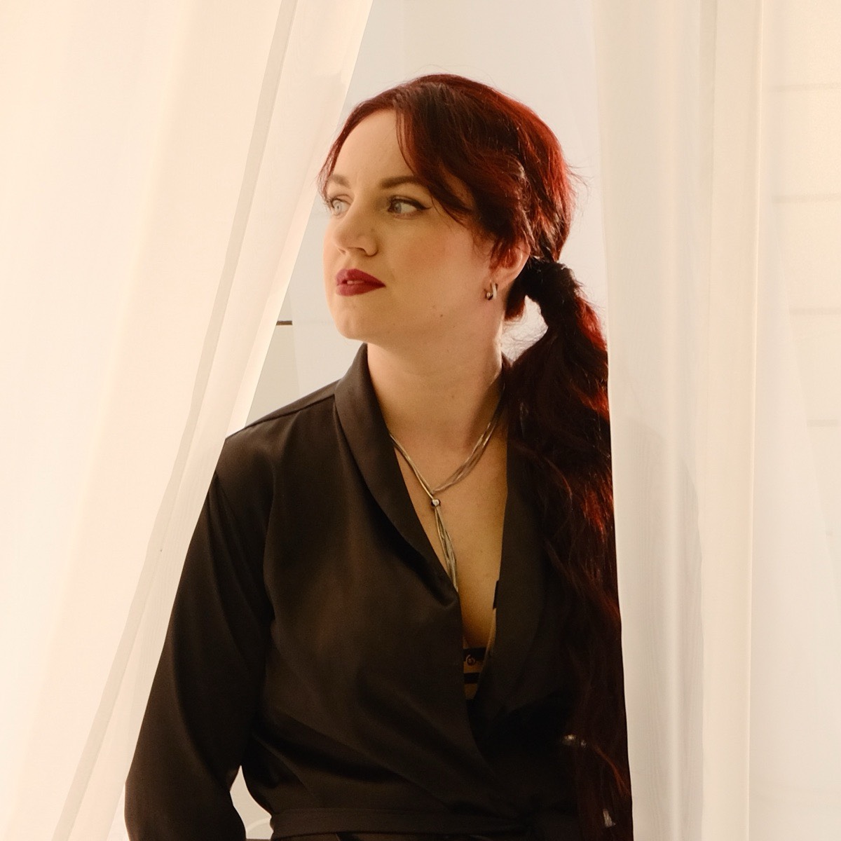 Анна Емельянова