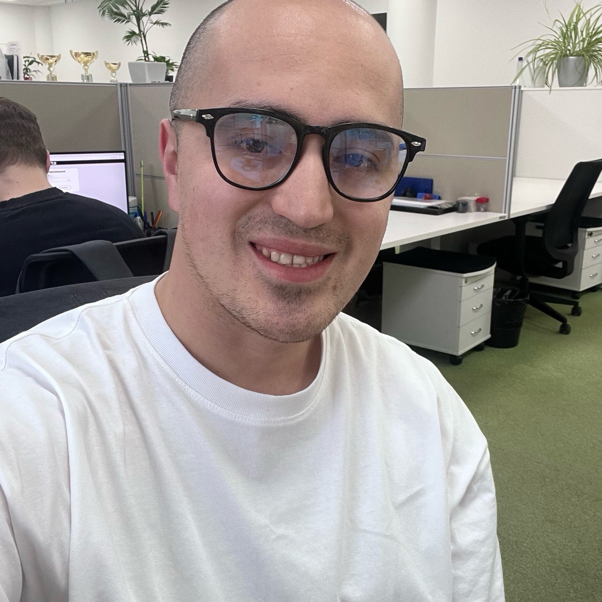 Далер Хакимов