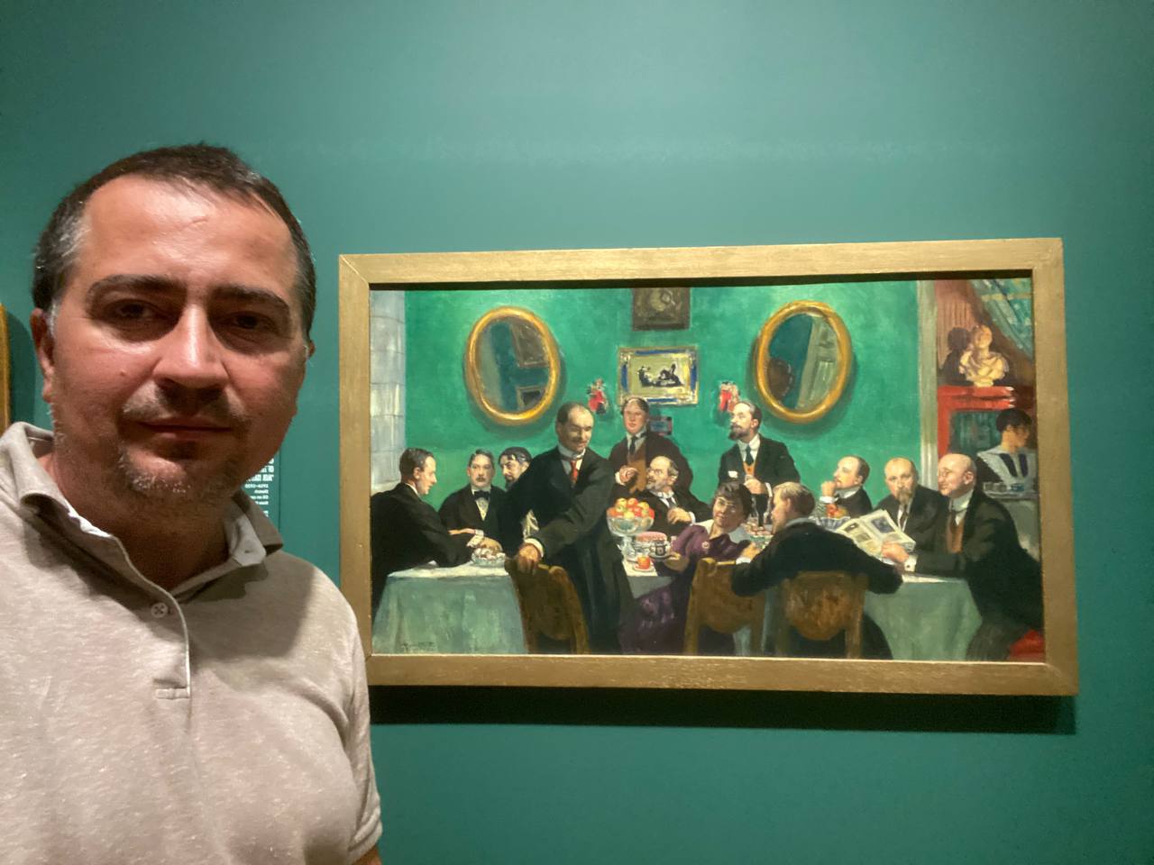Осторожно!
Посетив выставку Бориса Кустодиева в @GTGallery можно оказаться среди Общества «Мир искусства», затягивает так, что и не заметишь как уже читаешь дома А.Н | Сетка — социальная сеть от hh.ru
