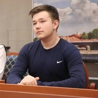 Даниил Лукашкин