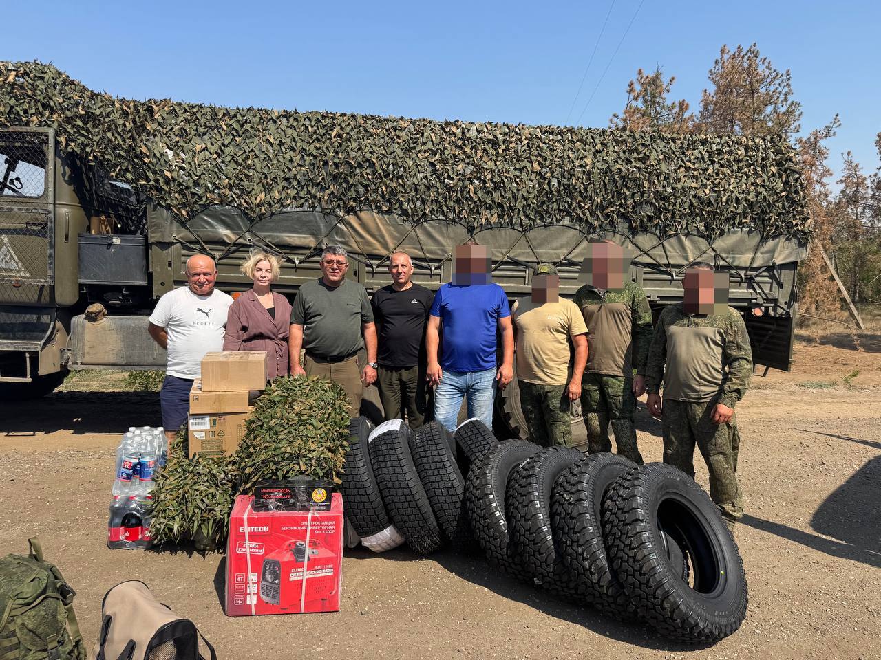 ⚡Волонтеры Труновского округа доставили юбилейный 25-ой гумгруз в зону СВО
Добровольцы Труновского округа Ставрополья отправили необходимые принадлежности для выполнения боевых задач на передовой | Сетка — социальная сеть от hh.ru
