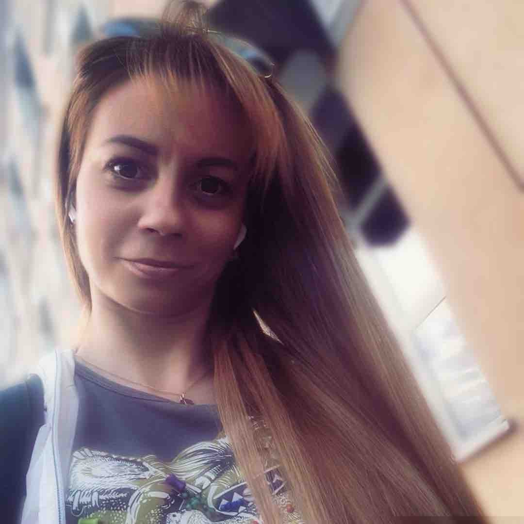 Александра Фролова
