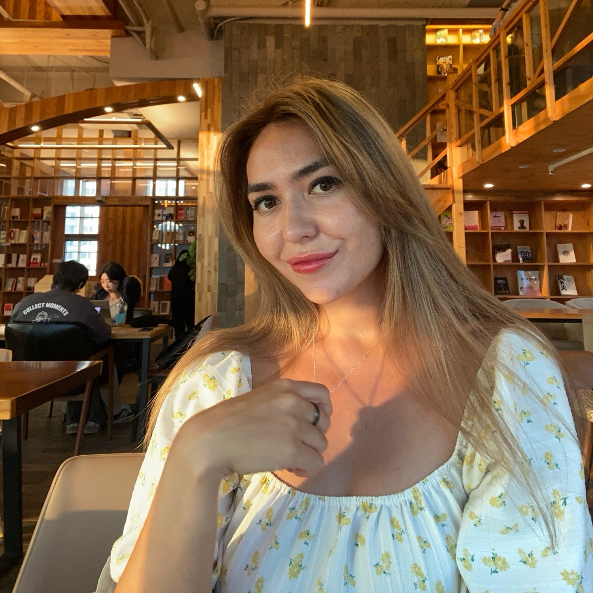 Алсу Садыкова | Сетка — социальная сеть от hh.ru