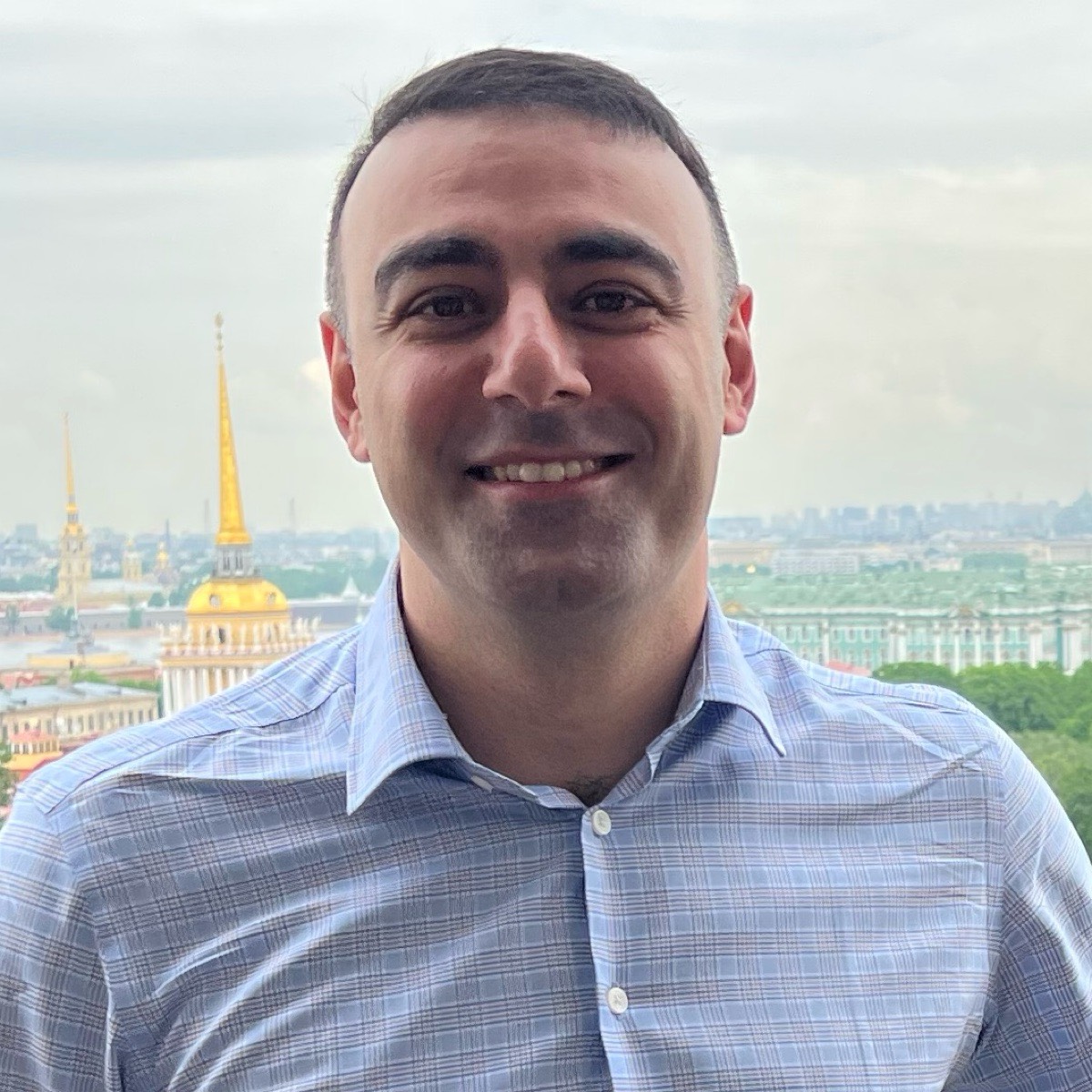 Ренат Насиров