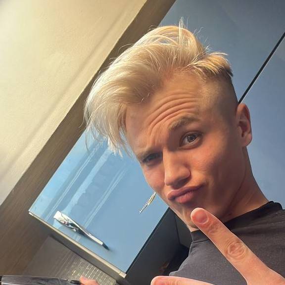 Сергей Иванов