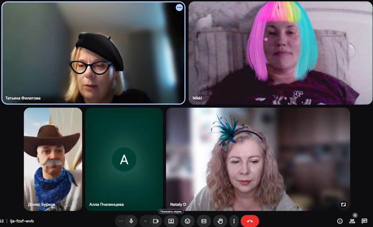 Новости школы
#НовостиHRшколы
Мы онлайн школа и все, конечно же, удаленщики. Практически каждую неделю у нас проходит планерка, она же - разбор полетов | Сетка — социальная сеть от hh.ru