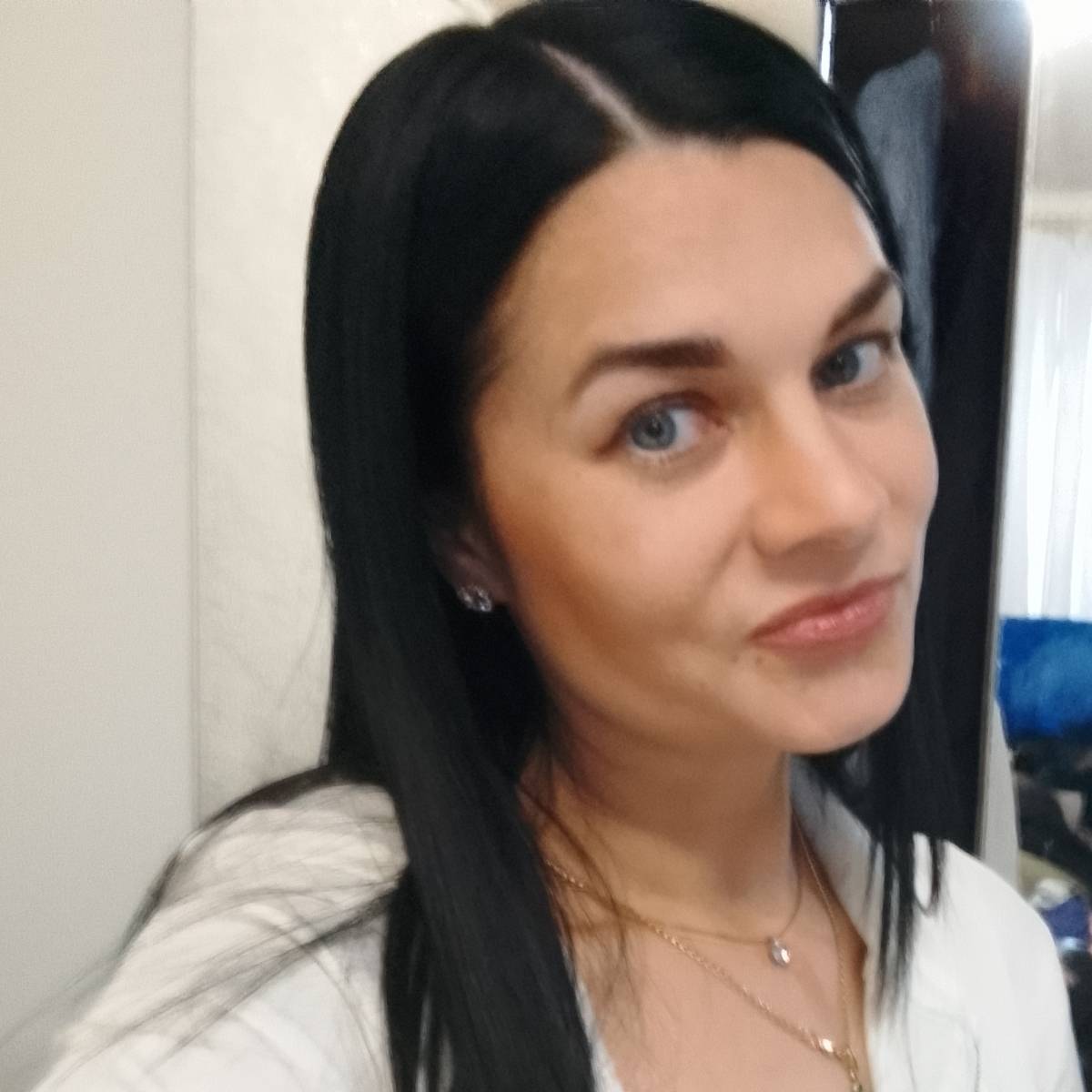 Елена Вострикова