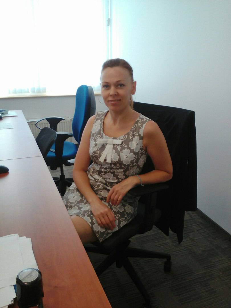 Елена Эс