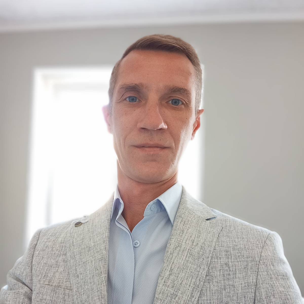 Дмитрий Локтев