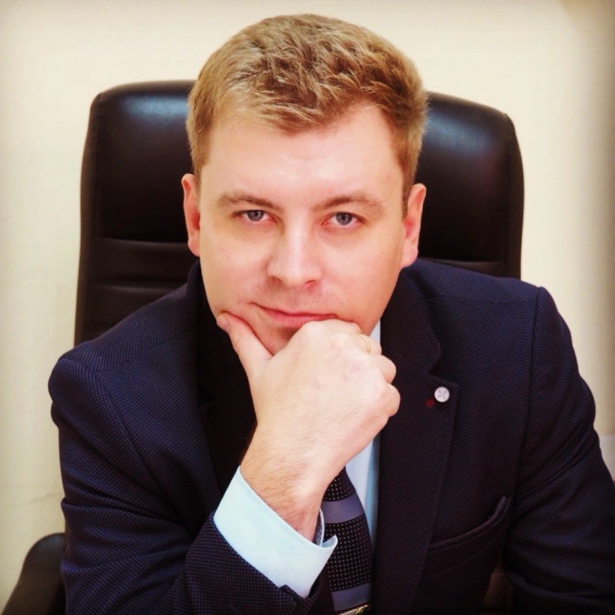 Антон Леонтьев