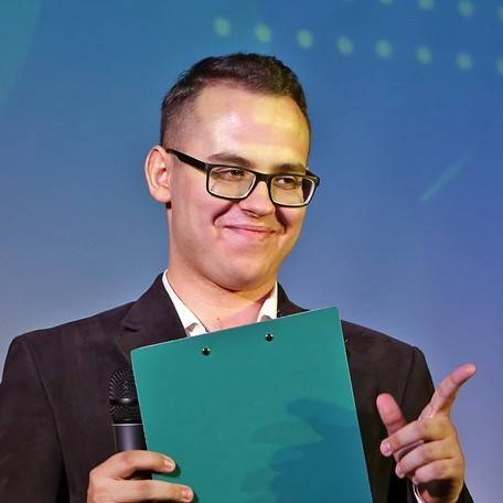 Илья Лягузин