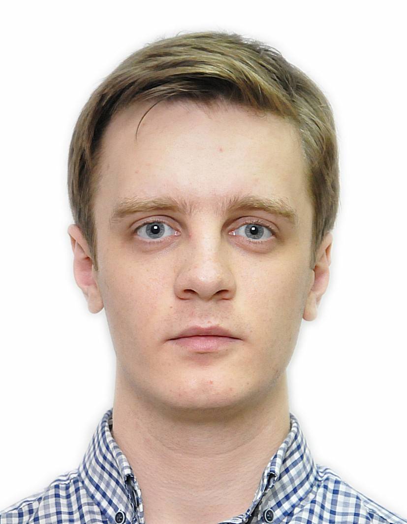 Лев Елисеев