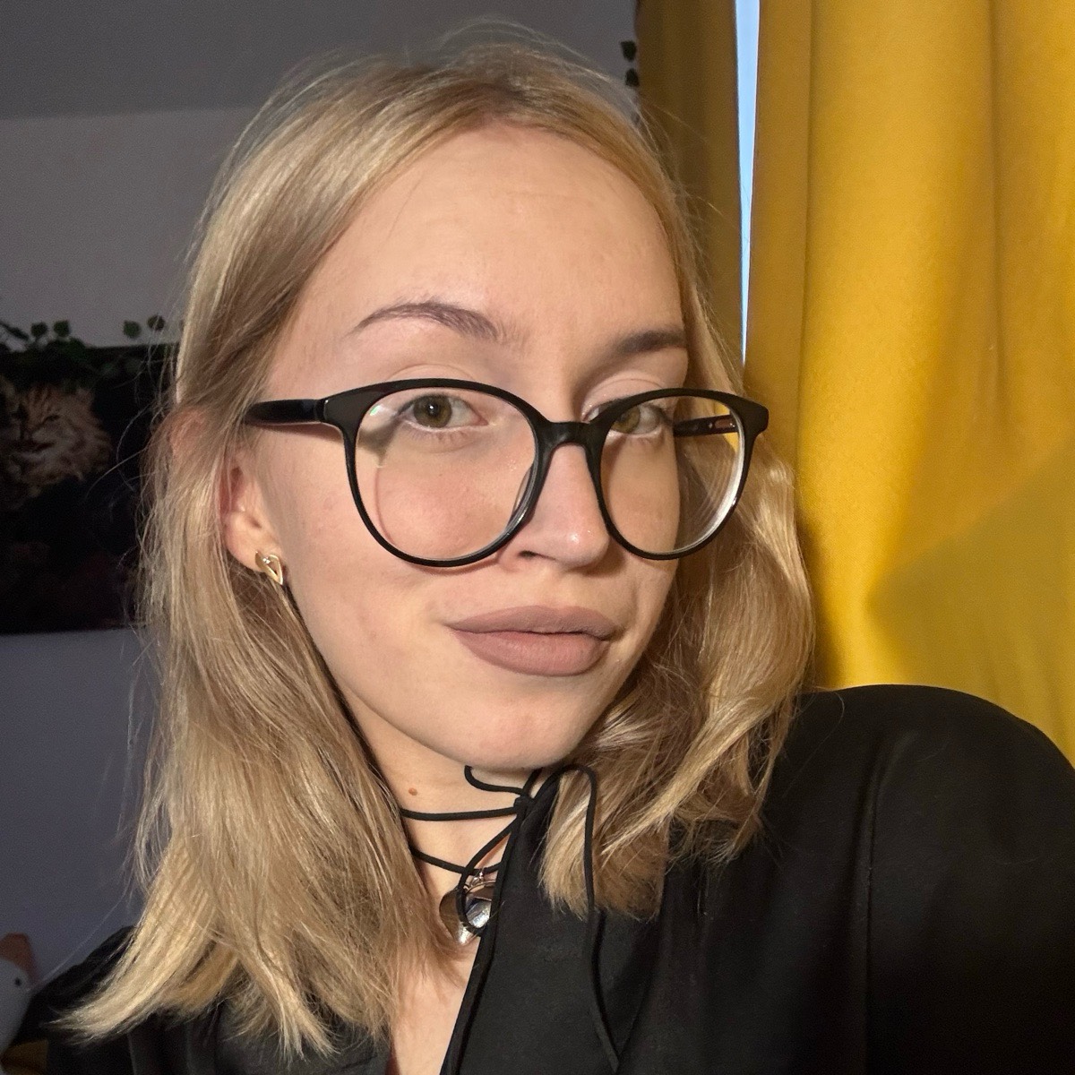 Полина Ушакова