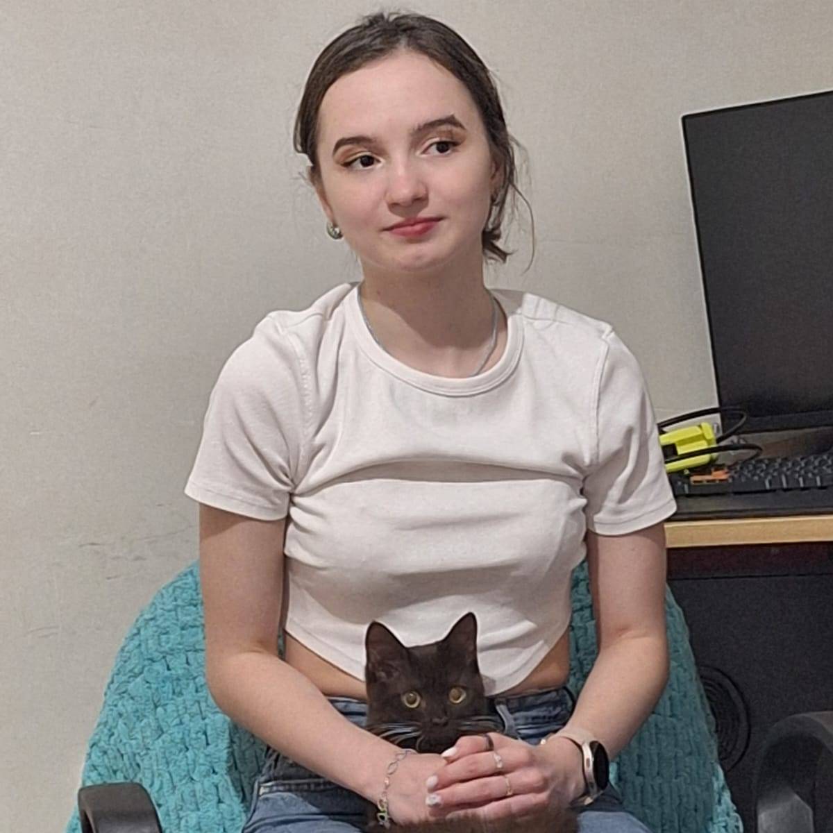 Ekaterina Kleverova | Сетка — социальная сеть от hh.ru