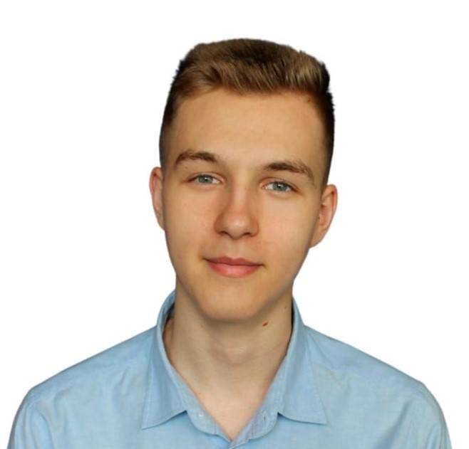 Александр Коломыцкий
