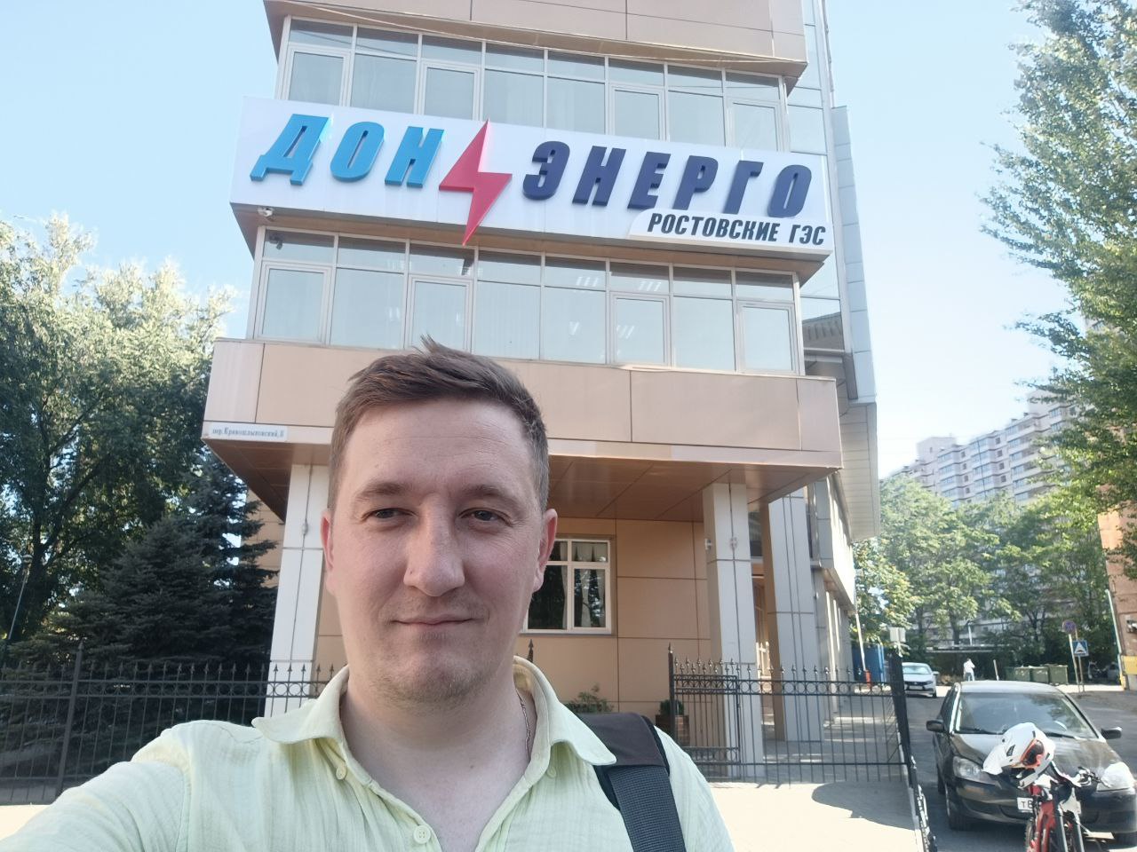 Был в Ростове-на-Дону в прошлом году в командировке.
Прекрасный город и люди.
Согласен с тем, что с энергетической инфраструктурой там нужно что-то делать | Сетка — социальная сеть от hh.ru