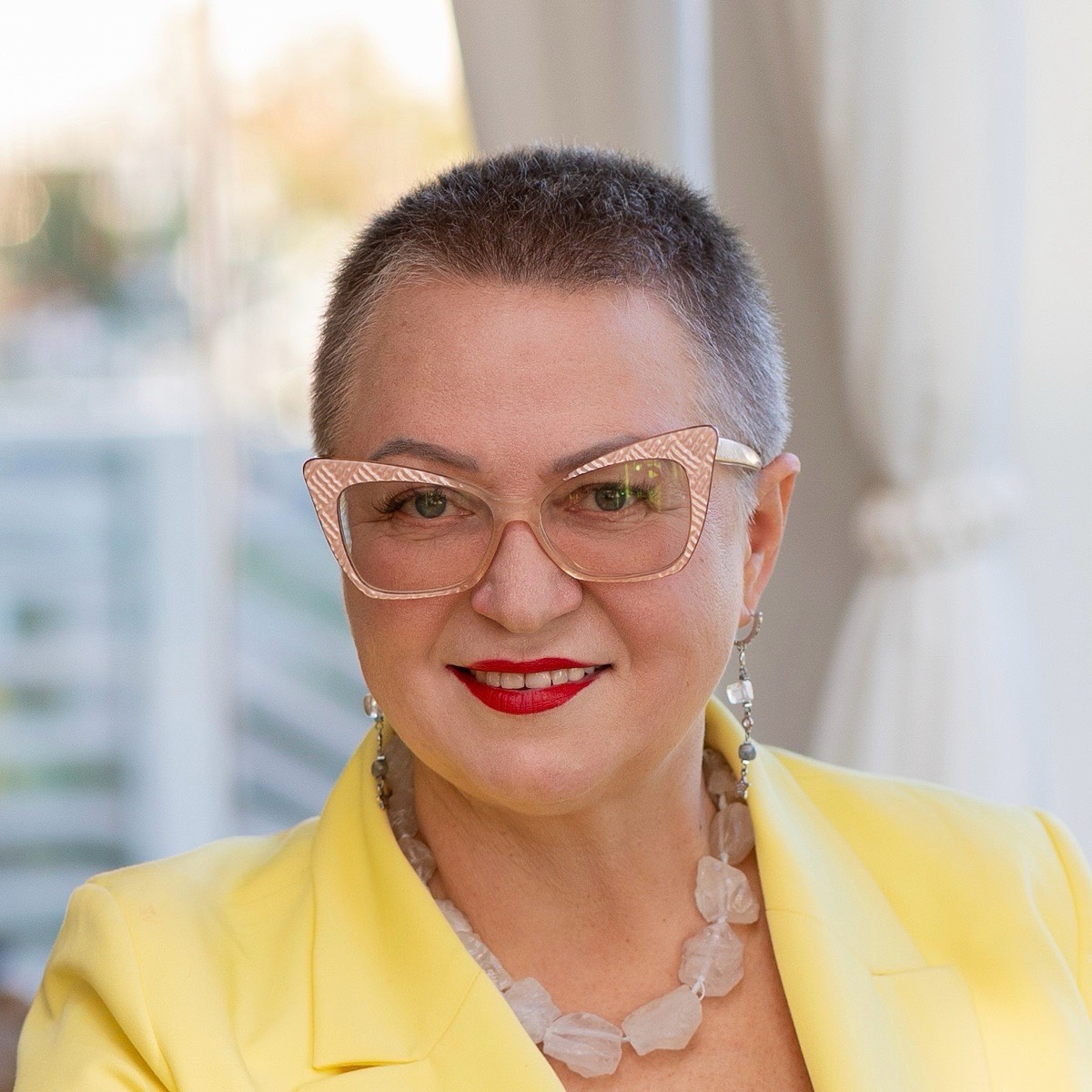 Ольга Лебедева | Сетка — социальная сеть от hh.ru