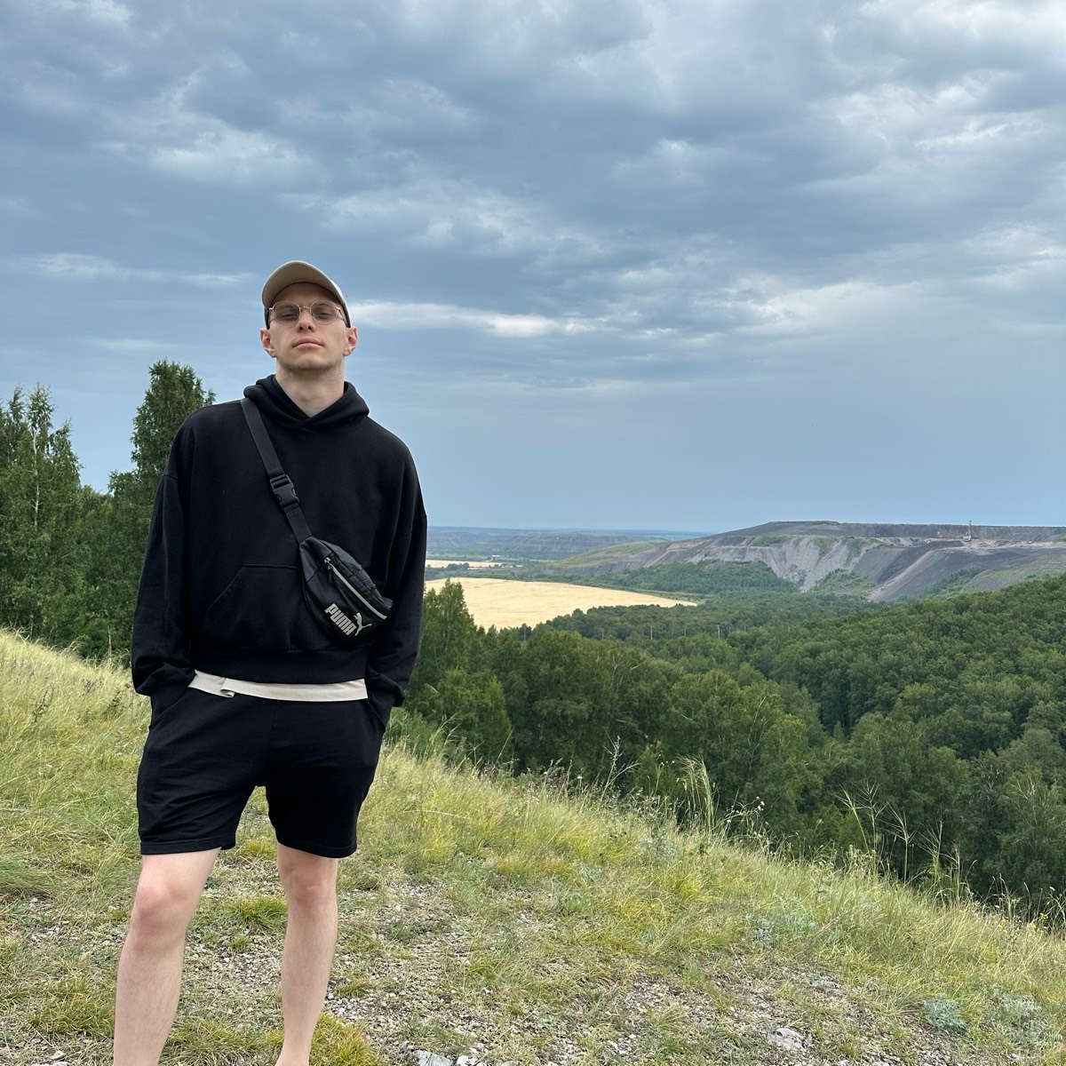 Владислав Дмитриев