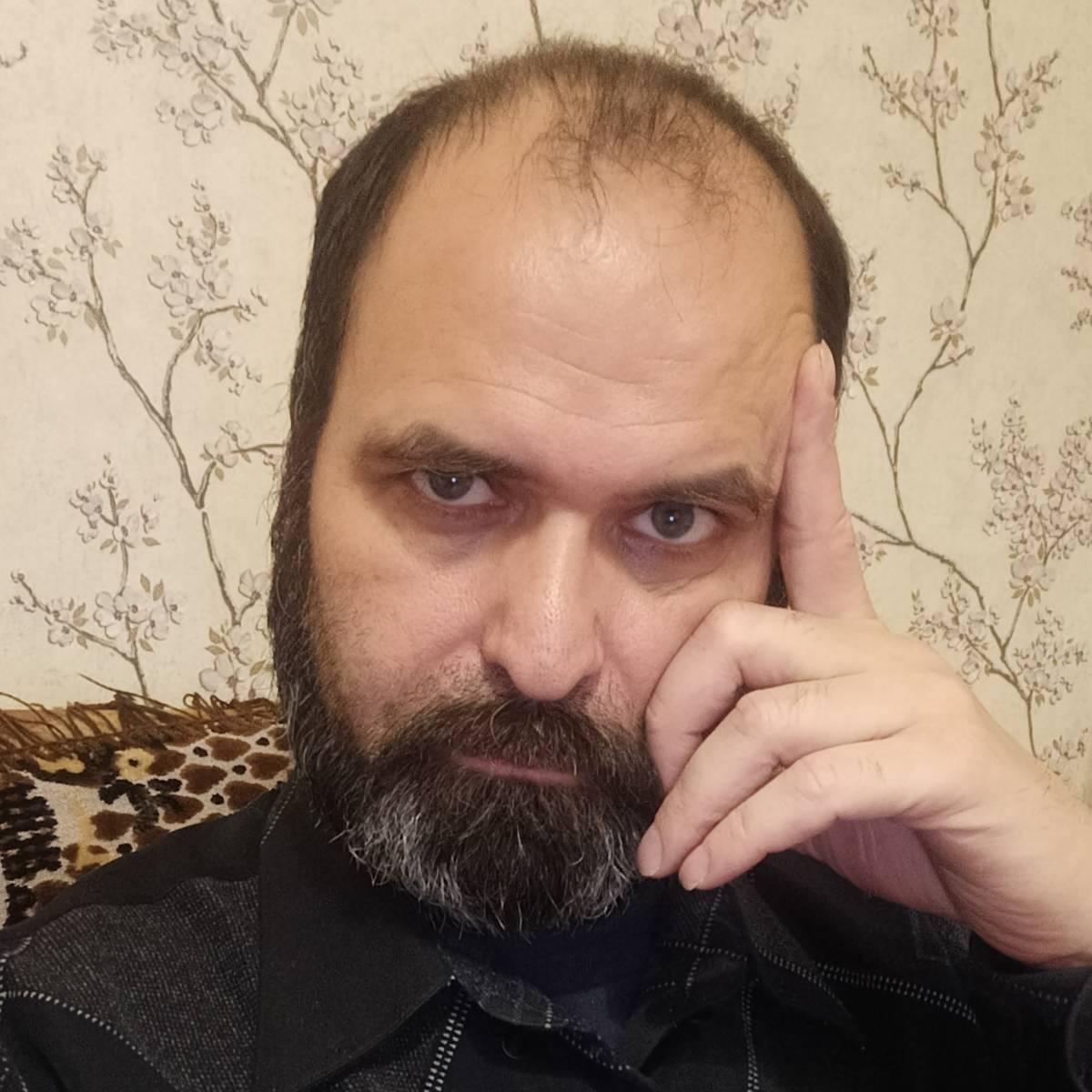 Артур Арапов