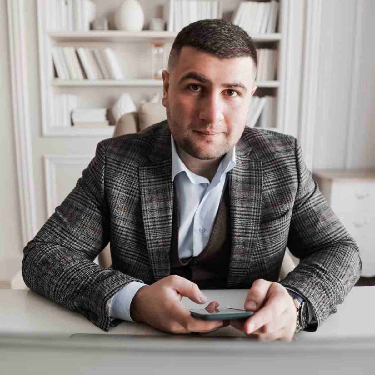 Арнольд Хачатурян