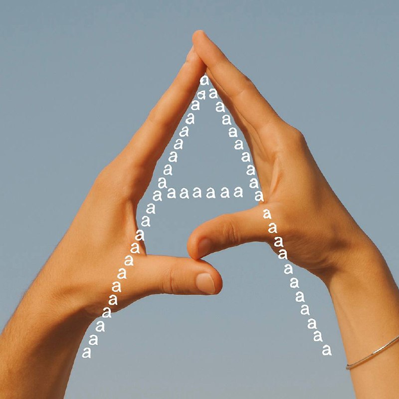 Буква А
получилось такой
Делала в любимом ChatGPT
В комментах оставила промпт📌
#букваа2025 #буквальныйчеллендж | Сетка — социальная сеть от hh.ru