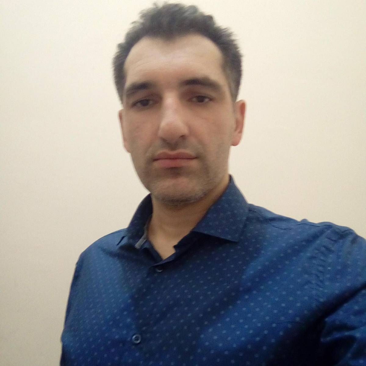 Заурбек Эльмурзаев | Сетка — социальная сеть от hh.ru