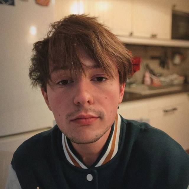Марк Веселов