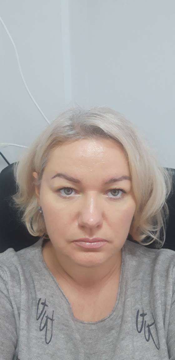 Анна Леонова
